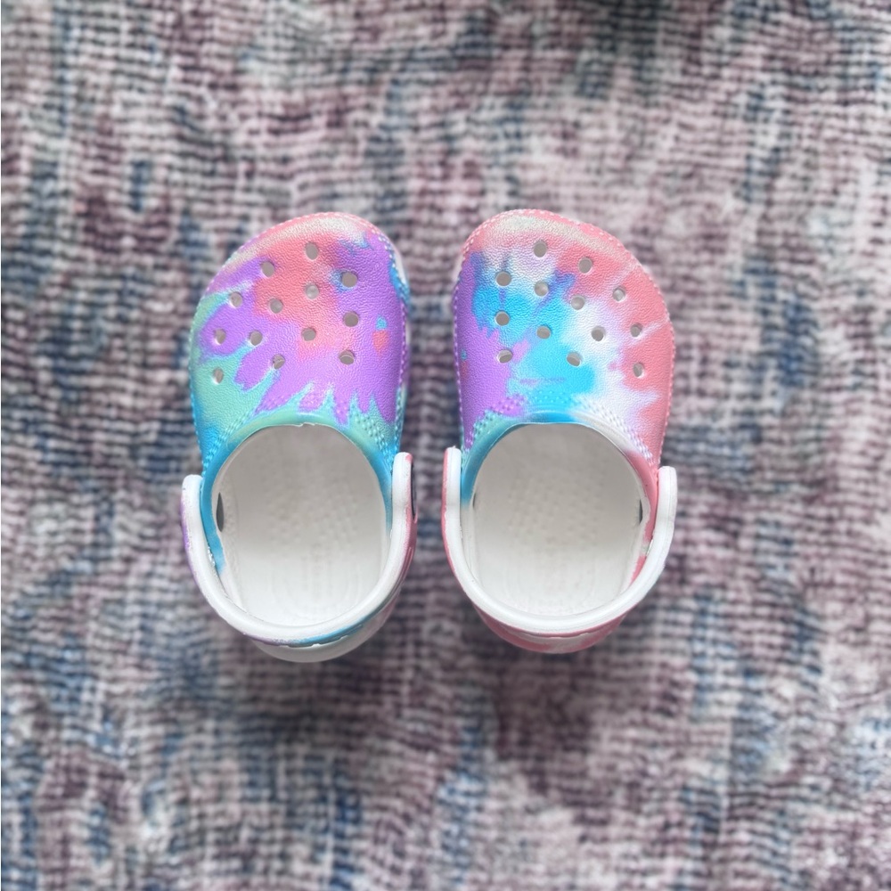 NEW Kids Tie-Dye Crocs